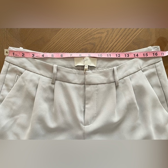 Joie Women’s Light Grey Ankle Casual Pants Size 10 Mid Rise Pleated Cuffed Hem - Picture 10 of 15